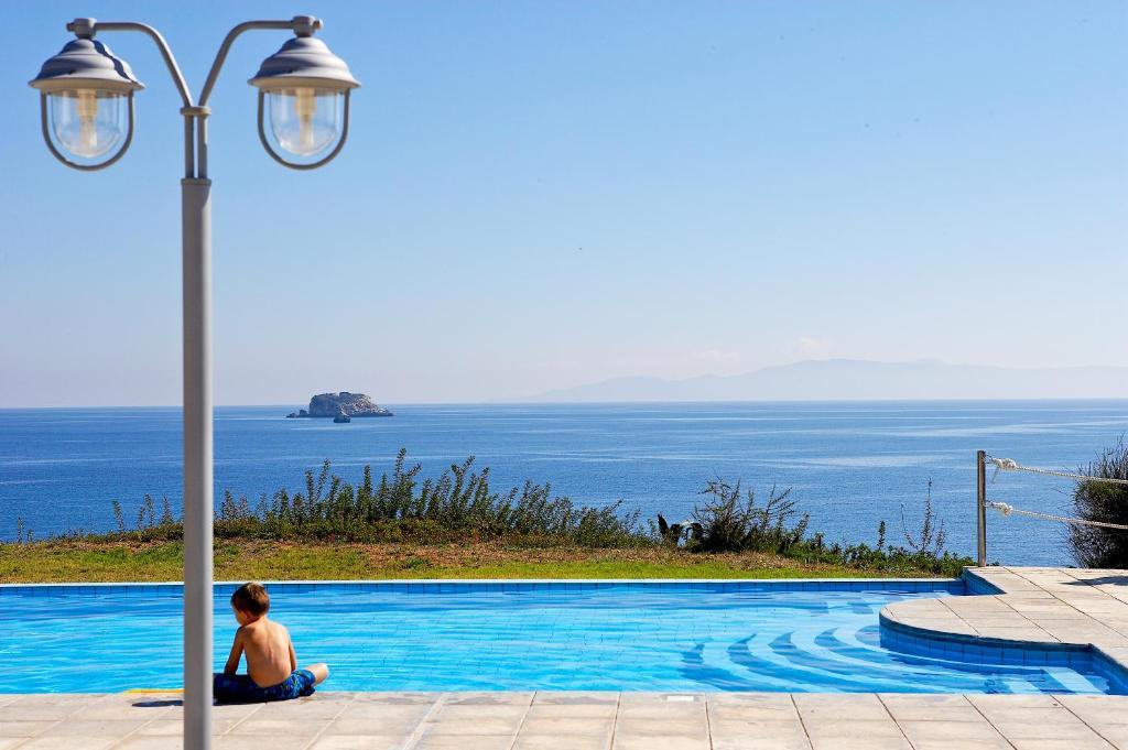 The Seasons Villas Mousata Exterior photo