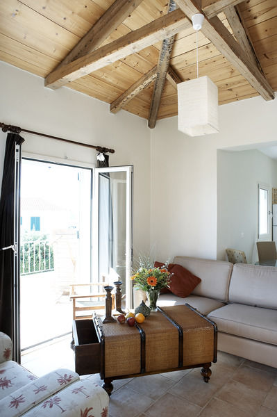 The Seasons Villas Mousata Exterior photo